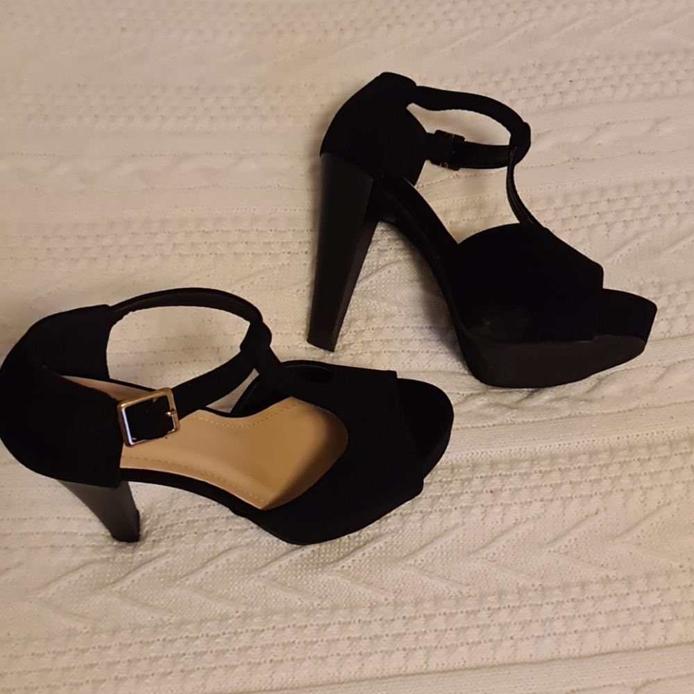 Women's Heels, Size 6.5